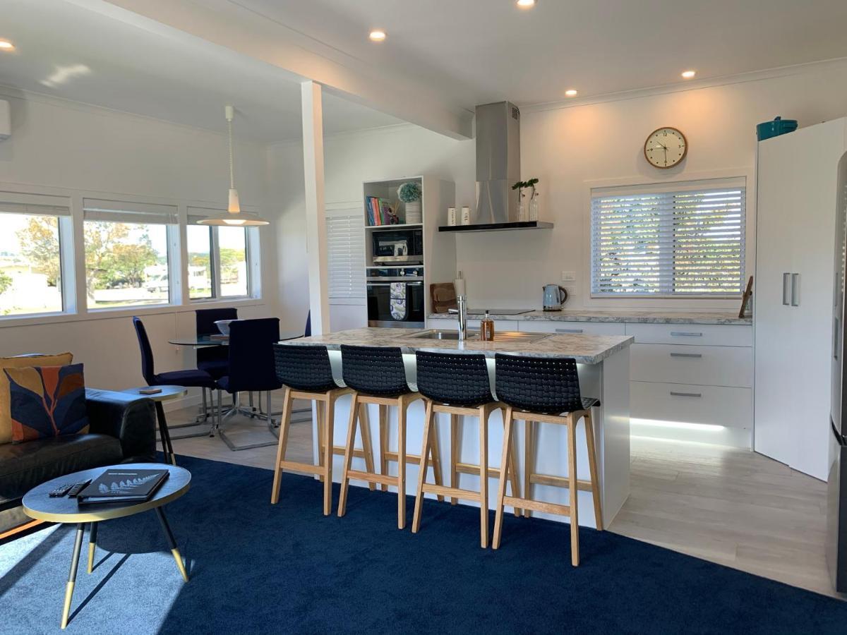 Coromandel Town Harbourside Cottage Luxury Accommodation Exterior foto